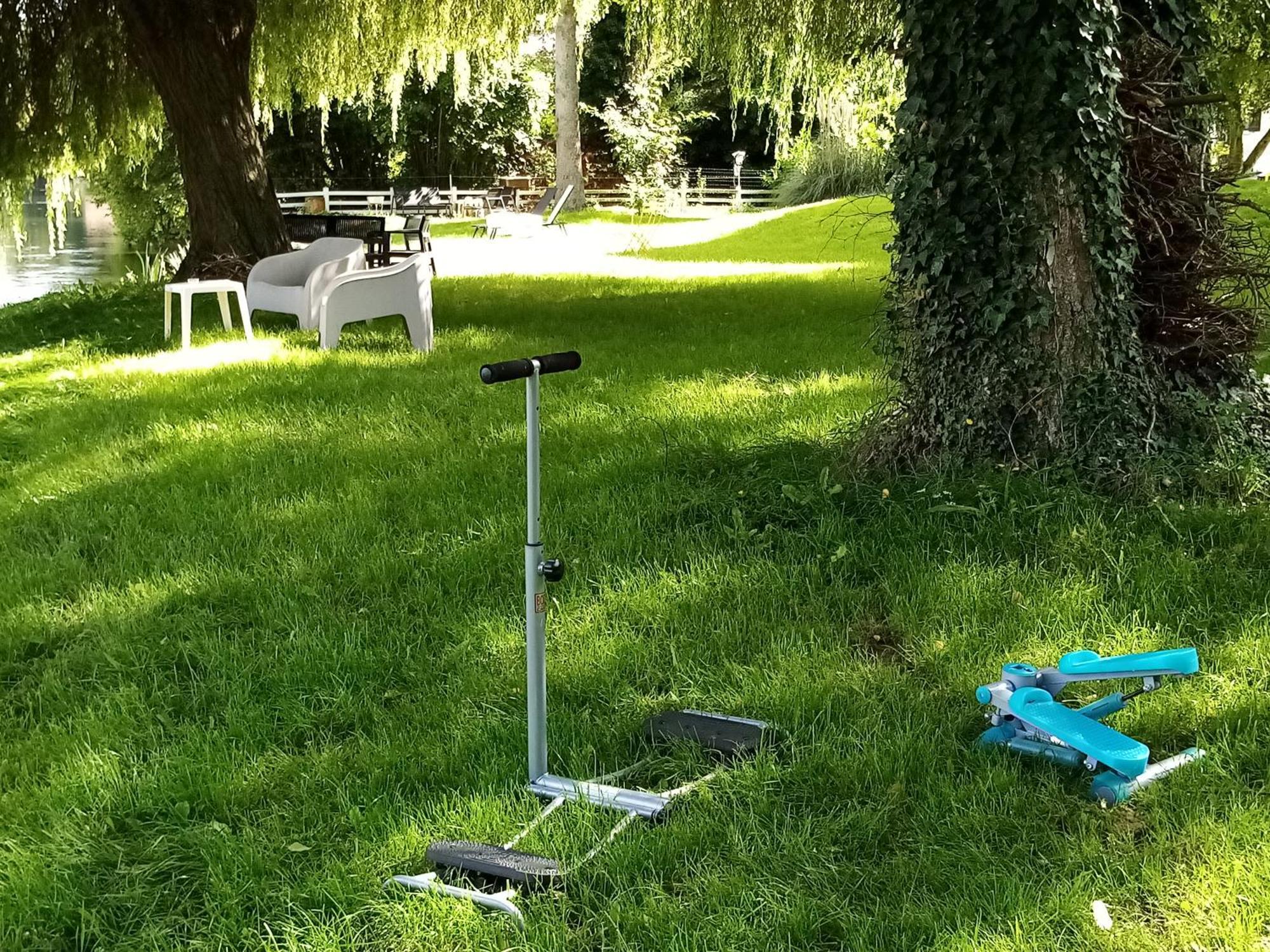 Havre De Paix Au Bords De L'Eure - Divers Hebergements Garennes-sur-Eure Eksteriør billede